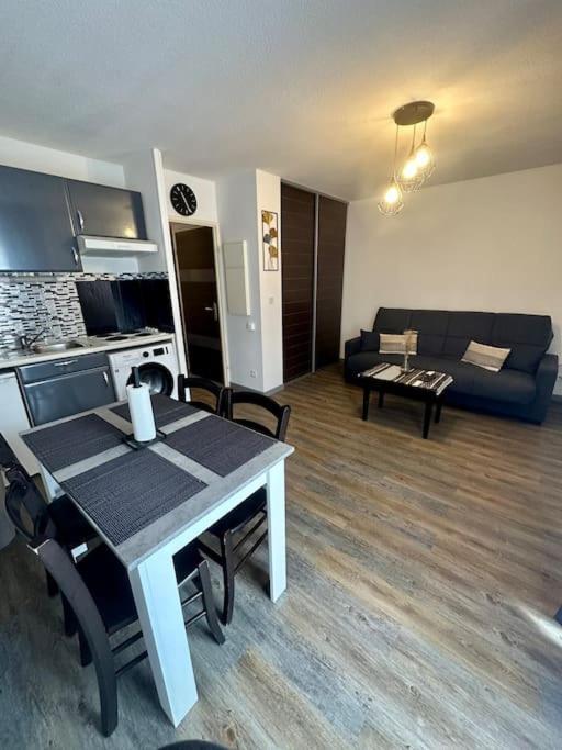 Lourdes Home エクステリア 写真